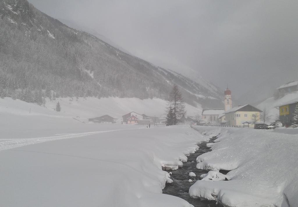 Hotel Gasthof Stuibenfall Niederthai Exterior foto
